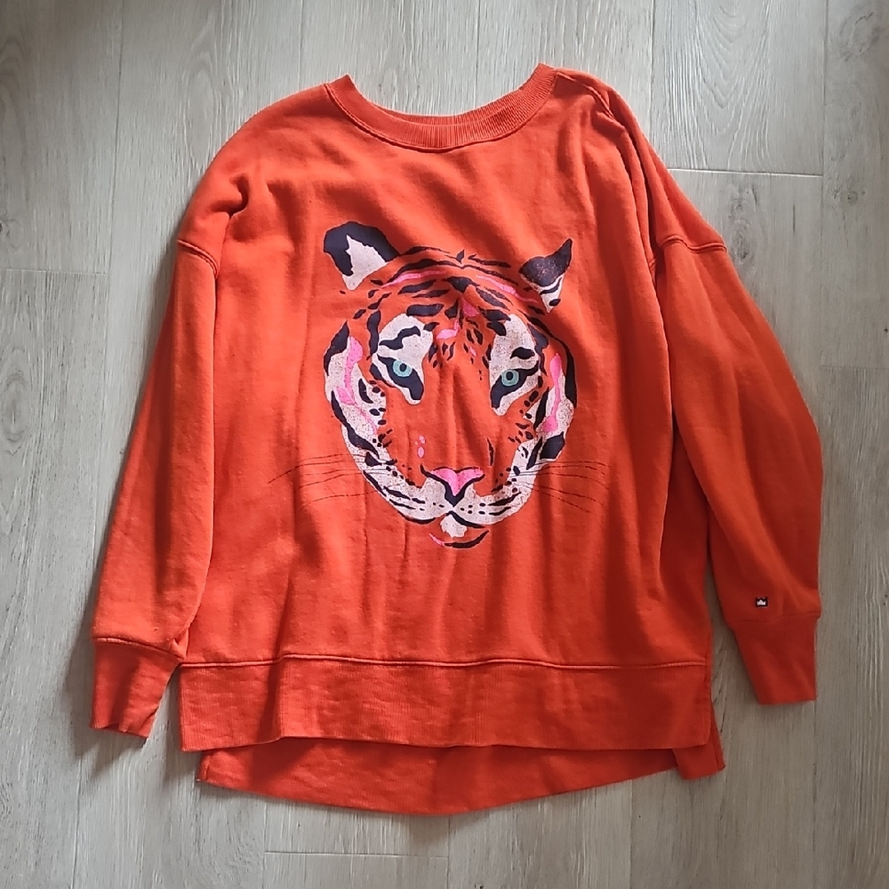 Crown & Ivy Vibrant Orange Cabana Top